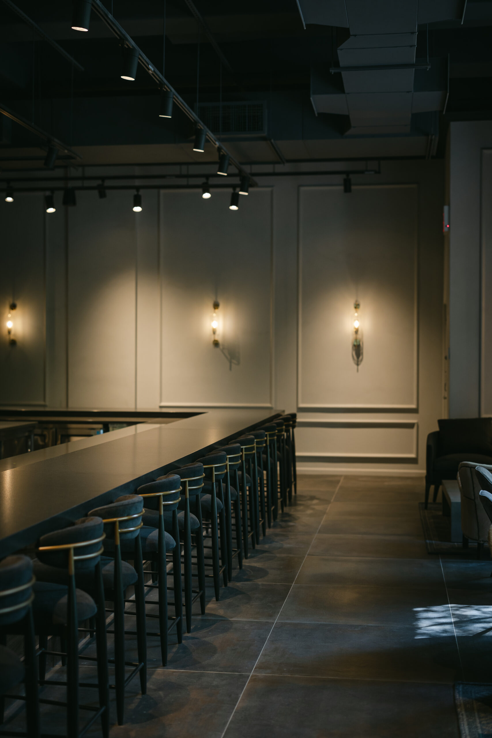 Eighteen-seat counter dining at     
  Restaurant YUU
